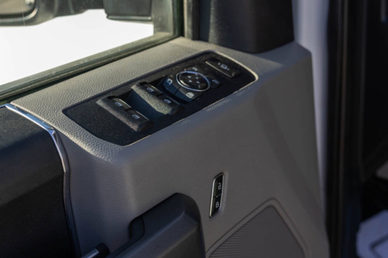 Used 2019 Ford F350 XLT w/ XLT Value Package AWD/4WD image 21