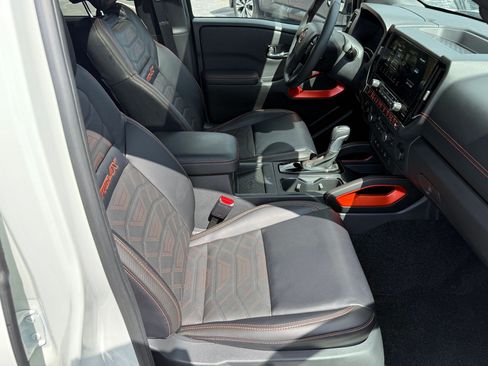 Certified 2025 Nissan Frontier PRO-4X w/ Pro Premium Package image 23