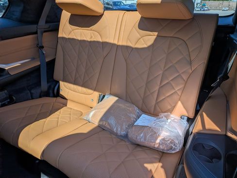 New 2027 BMW X7 xDrive40i w/ Executive Package AWD/4WD image 31