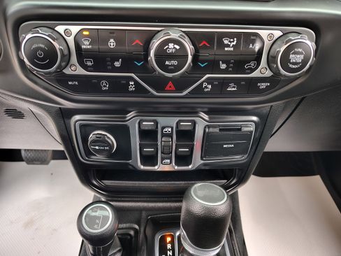 Certified 2023 Jeep Wrangler Sport S image 28