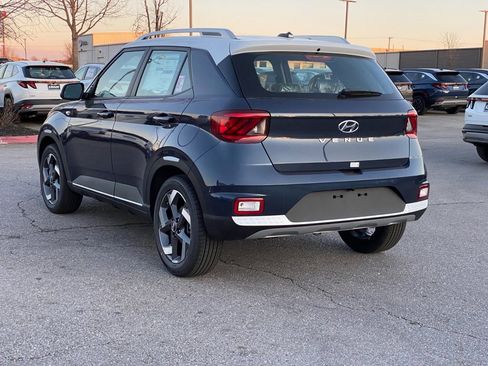 New 2026 Hyundai Venue SEL image 5