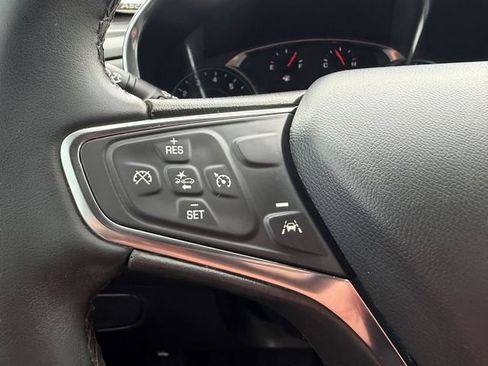 Used 2023 Chevrolet Equinox LT FWD image 31