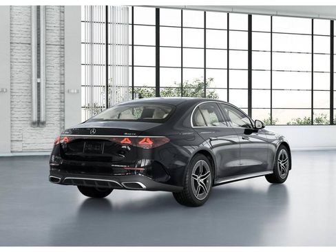 New 2027 Mercedes-Benz E 350 4MATIC Sedan image 22