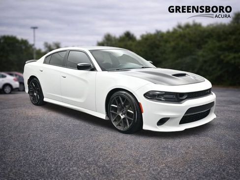 Used 2019 Dodge Charger Scat Pack w/ Plus Group RWD image 1