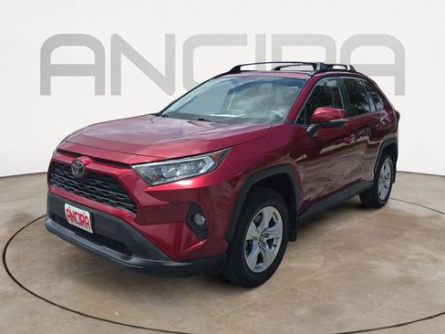 Used 2021 Toyota RAV4 XLE w/ Convenience Package FWD image 8