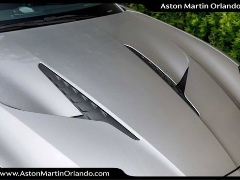 New 2025 Aston Martin Vanquish image 15