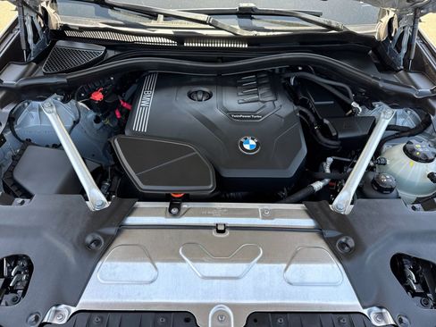 Used 2025 BMW X4 xDrive30i w/ Premium Package AWD/4WD image 36