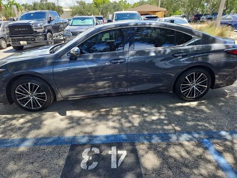 Certified 2025 Lexus ES 350 w/ Premium Package FWD image 15