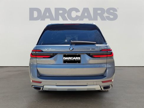 Certified 2025 BMW X7 xDrive40i w/ Premium Package AWD/4WD image 6