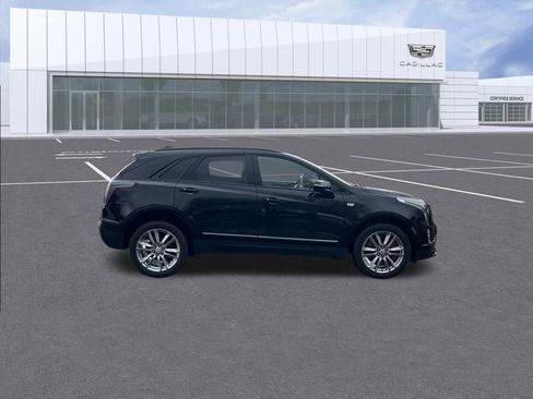 Used 2022 Cadillac XT5 Sportv image 8