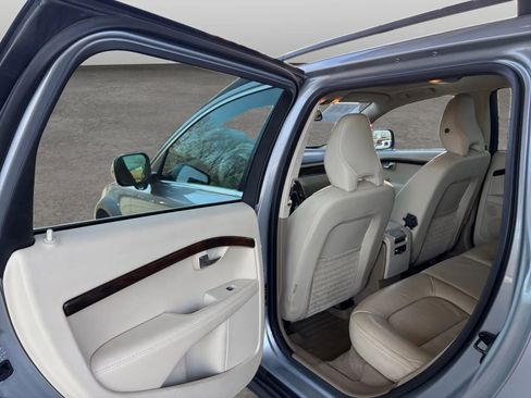 Used 2012 Volvo XC70 T6 AWD/4WD image 12