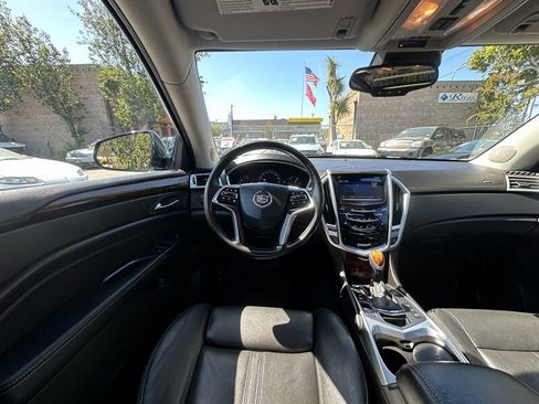 Used 2015 Cadillac SRX Luxury w/ Driver Awareness Package AWD/4WD image 16