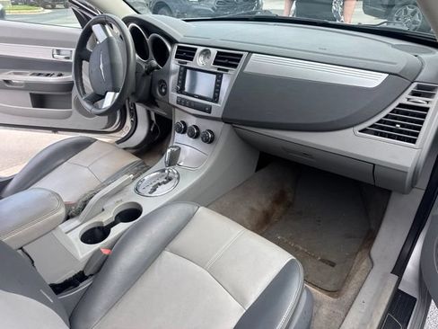 Used 2008 Chrysler Sebring Touring w/ Special Touring Group FWD image 10