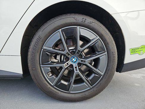 Used 2023 BMW i4 eDrive35 w/ Premium Package image 34