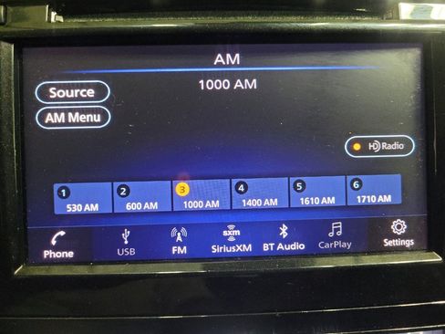 Used 2019 Nissan Rogue Sport SL w/ Premium Package FWD image 25