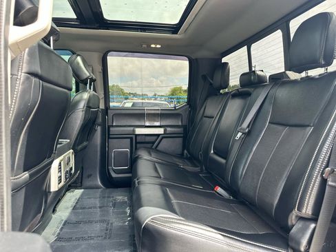 Used 2020 Ford F250 Lariat w/ Lariat Ultimate Package AWD/4WD image 14