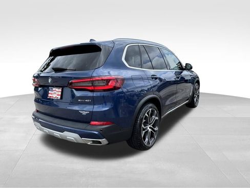 Used 2023 BMW X5 xDrive40i w/ Premium Package AWD/4WD image 4