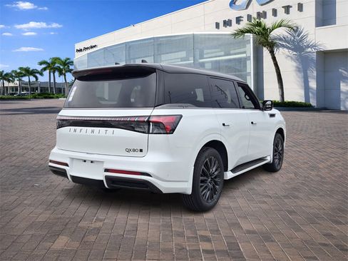 New 2026 INFINITI QX80 Autograph w/ Premium Cargo Package image 7