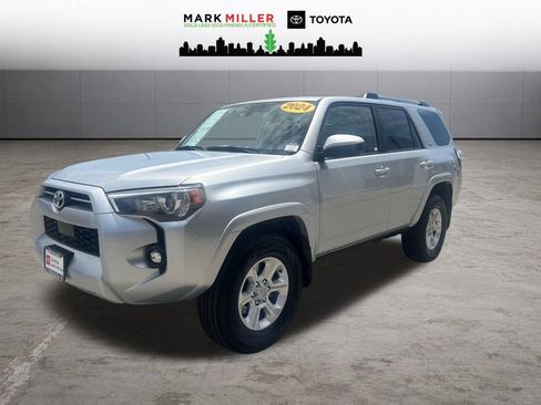 Certified 2024 Toyota 4Runner SR5 AWD/4WD image 1