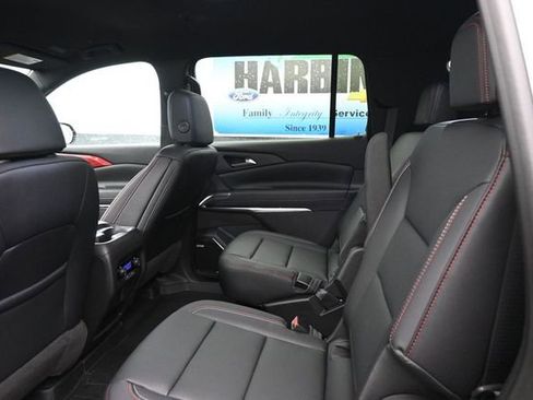New 2026 Chevrolet Traverse Z71 w/ Enhanced Driving Package AWD/4WD image 11