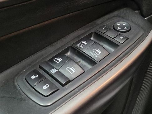 Used 2020 Jeep Cherokee Limited AWD/4WD image 27