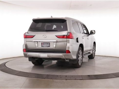 Used 2017 Lexus LX 570 4WD image 7