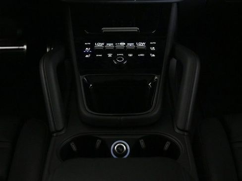 Certified 2025 Porsche Cayenne S image 16