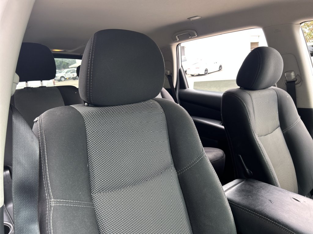 Used 2020 Nissan Pathfinder SV AWD/4WD image 12