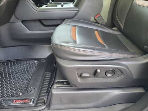 Used 2025 GMC Sierra 2500 AT4 AWD/4WD image 26