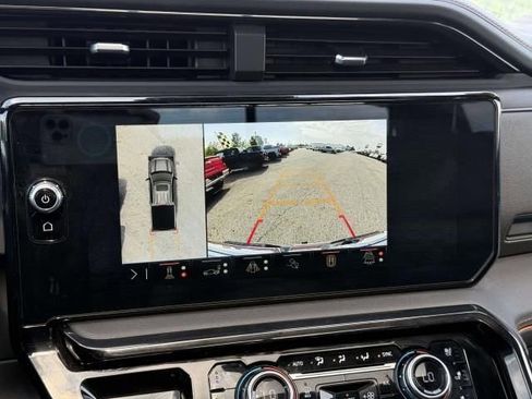 Used 2024 GMC Sierra 1500 AT4 w/ Technology Package AWD/4WD image 26