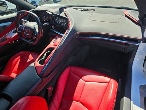 Used 2020 Chevrolet Corvette Stingray Preferred Cpe w/ 2LT Preferred Equipment Group RWD image 11