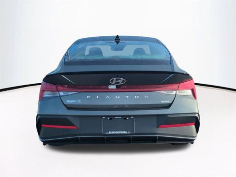 New 2026 Hyundai Elantra Sport image 6