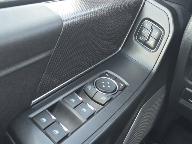 Used 2022 Ford F150 Raptor w/ Equipment Group 801A High AWD/4WD image 25