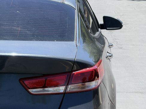 Used 2016 Kia Optima LX FWD image 13