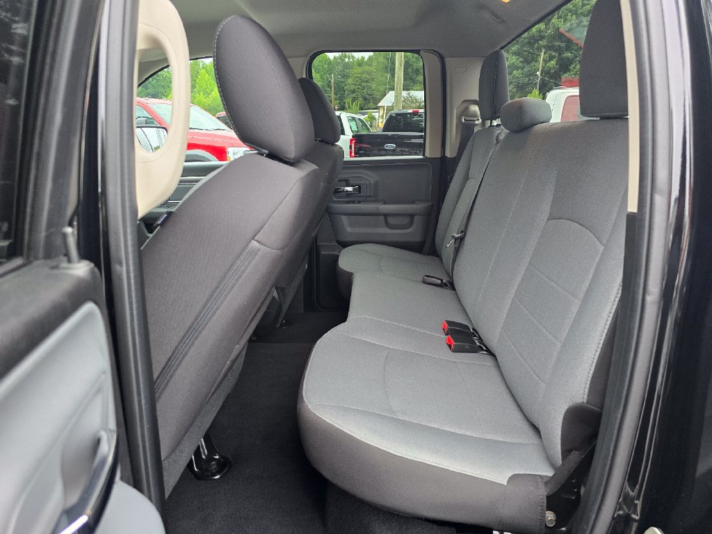 Used 2024 RAM 1500 Classic SLT AWD/4WD image 10