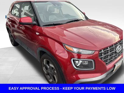 Used 2021 Hyundai Venue SEL w/ Premium Package