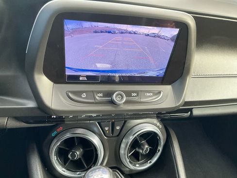 Used 2021 Chevrolet Camaro LT w/ RS Package image 21