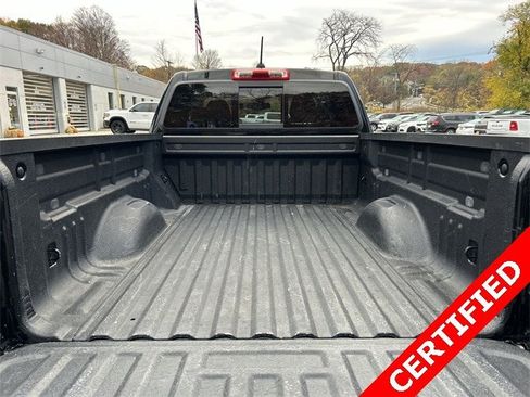 Used 2017 Chevrolet Colorado LT w/ LT Convenience Package image 26