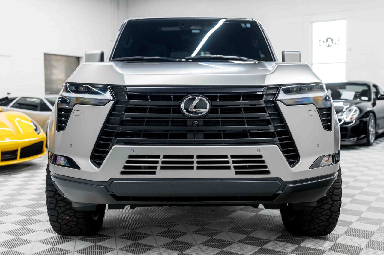 Used 2026 Lexus GX 550 w/ Accessory Package (ZB) AWD/4WD image 5