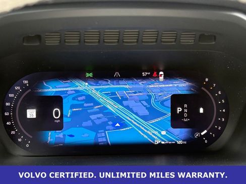 Certified 2023 Volvo XC90 B6 Plus w/ Protection Package Premier AWD/4WD image 17