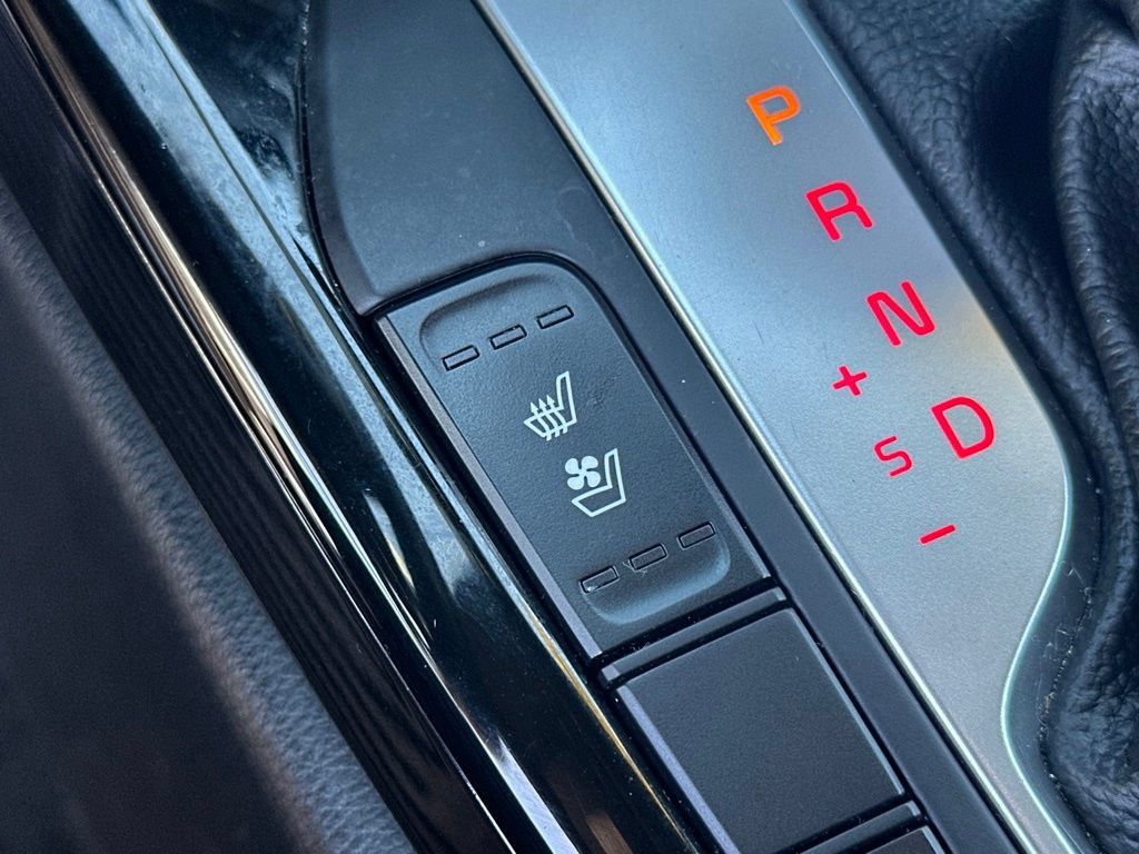 Used 2024 Kia Forte GT-Line w/ GT-Line Premium Package FWD image 24
