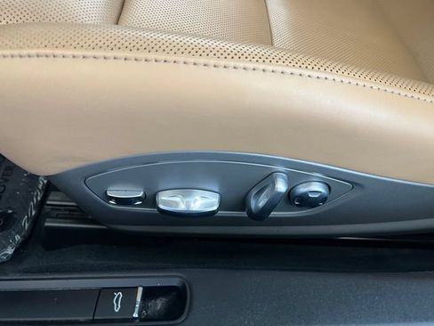Used 2019 Porsche 911 Carrera RWD image 42