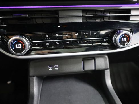 Used 2024 Honda Prologue Touring image 14