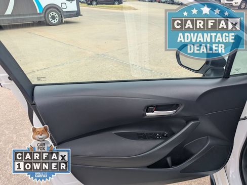 Used 2026 Toyota Corolla SE FWD image 15