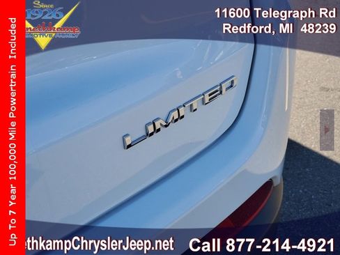 Certified 2022 Jeep Compass Limited image 30