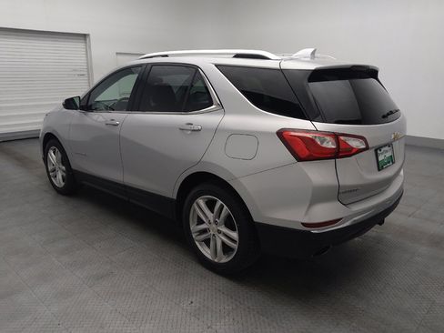 Used 2019 Chevrolet Equinox Premier image 3
