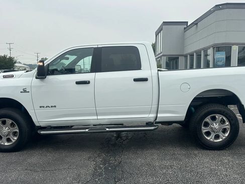 Used 2024 RAM 2500 Big Horn w/ Off Road Package AWD/4WD image 9