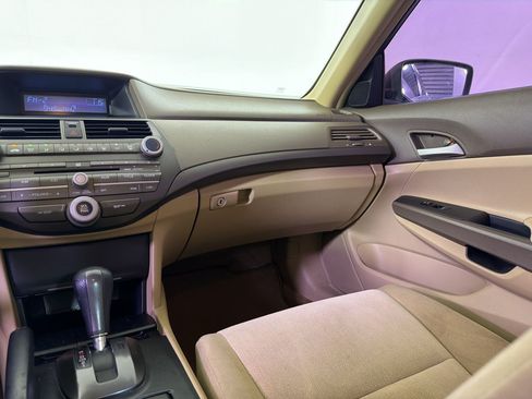 Used 2009 Honda Accord LX-P image 26
