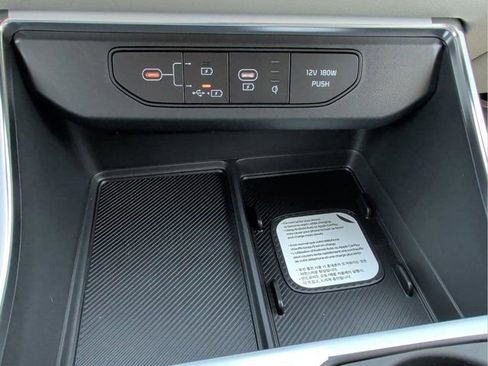 New 2026 Kia Carnival EX FWD image 27