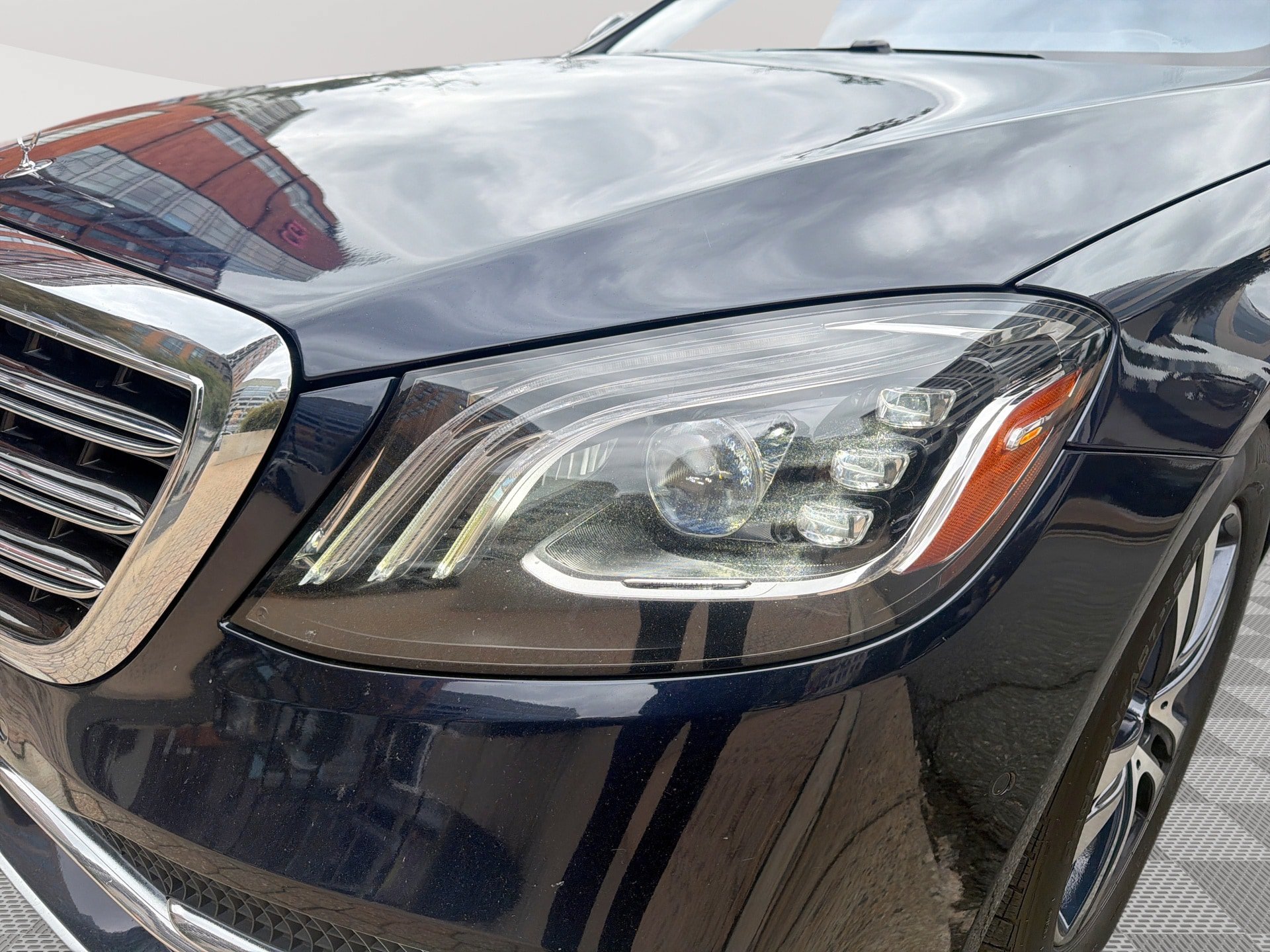 Used 2020 Mercedes-Benz S 560 4MATIC Sedan image 43